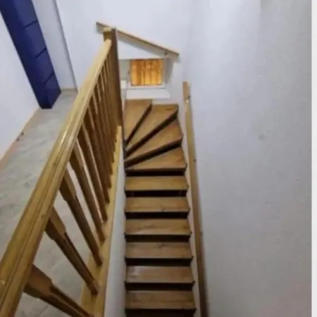 7dab 8 Contactless Self Check-in Budapest